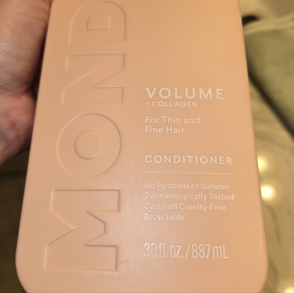 Monday Volume Collagen 30 Fl Oz. Conditioner - Picture 3 of 4